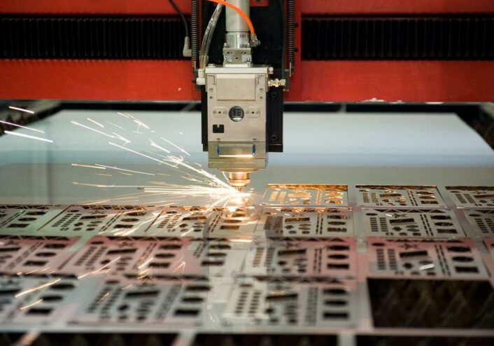 back-to-basics-the-subtle-science-of-burr-free-laser-cutting-0